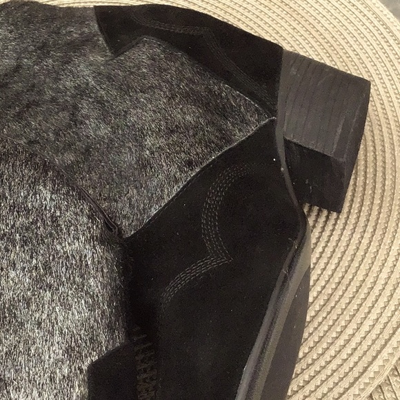 New Sundance booties  S 8/39 with inside platform 4 inch height heel - Picture 4 of 7